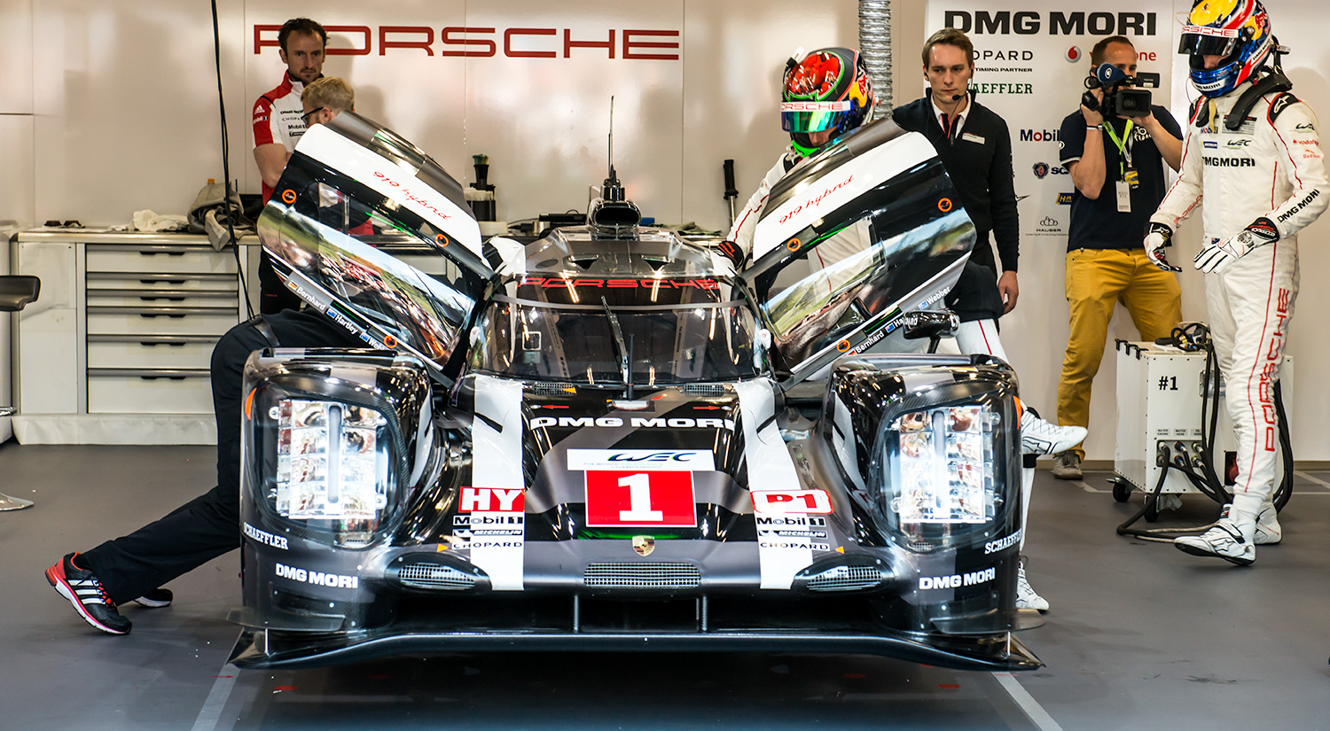 Timo Bernhard, Brendon Hartley, Mark Webber - No. 1 Porsche Team,  6 Hours of Spa-Francorchamps, Belgium, 2016